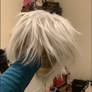 Short White Wig